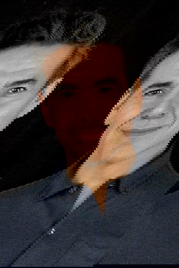 Jose Yenque backdrop