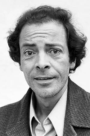 Antero de Oliveira backdrop