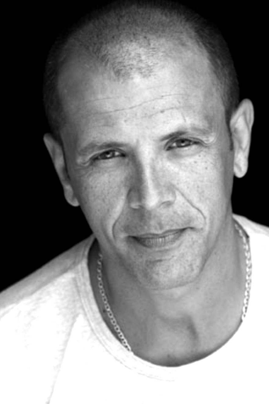 Giuseppe Mauro Cruciano backdrop