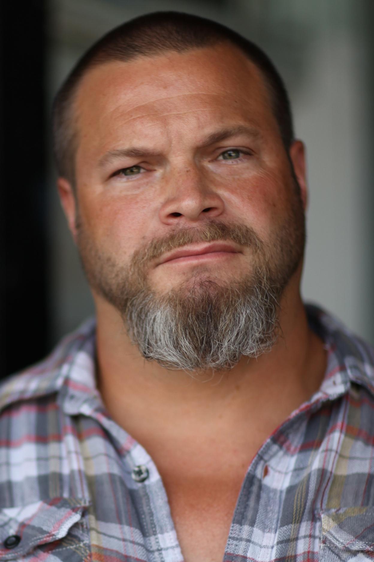 Kevin Wayne backdrop