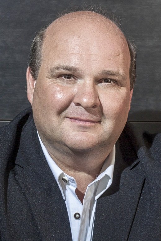 Gerhard Siegel backdrop