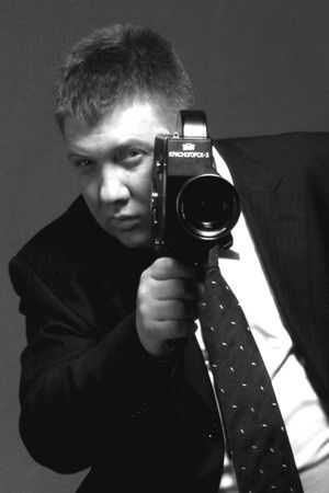 Gleb Aleynikov backdrop