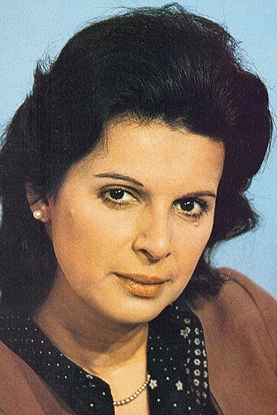 Célia Helena backdrop