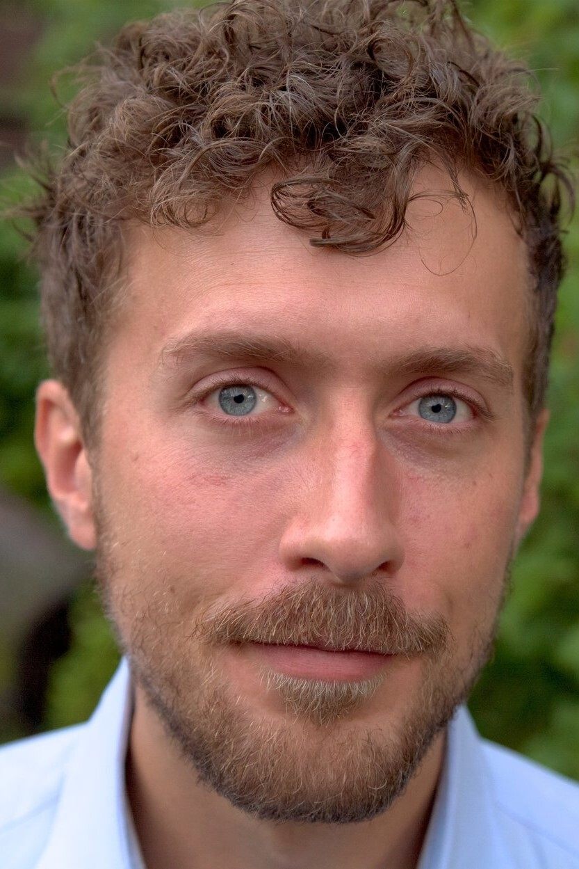 Brandon DeWyn backdrop