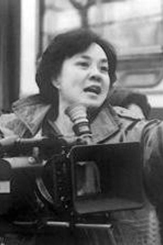 Zhang Nuanxin backdrop