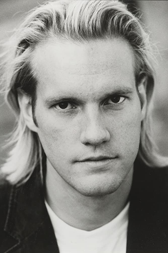 Benjamin Uttley backdrop