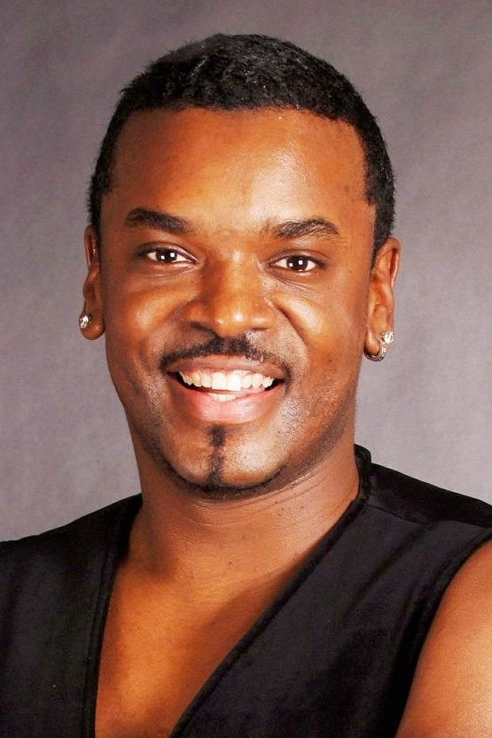 Saïdou Abatcha backdrop