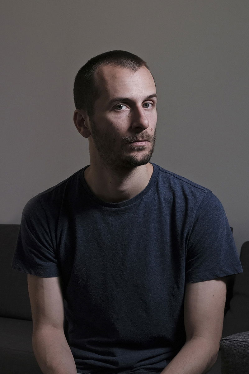 Pablo Hernando backdrop