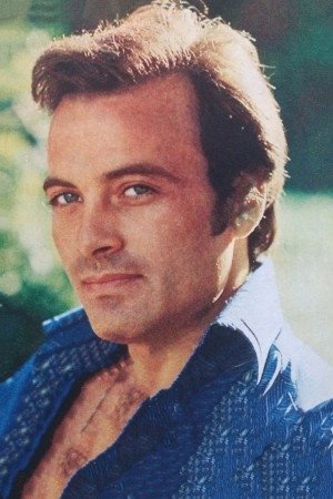 Cemil Şahbaz backdrop