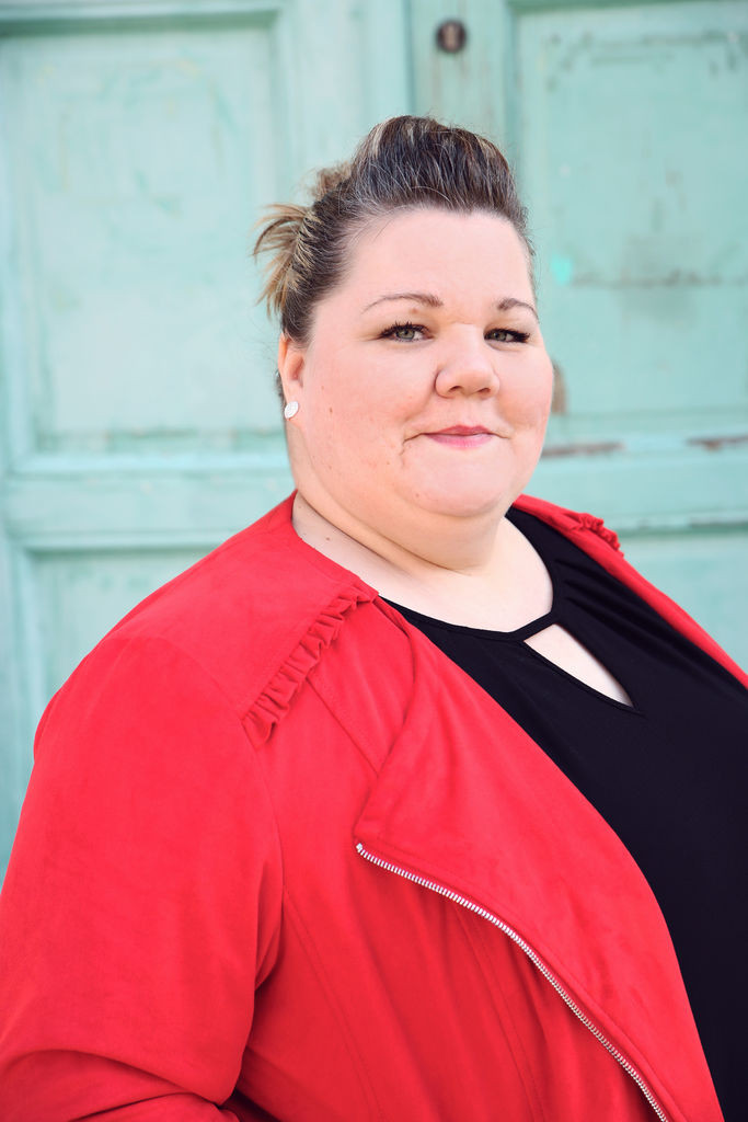 Manuela Wisbeck backdrop