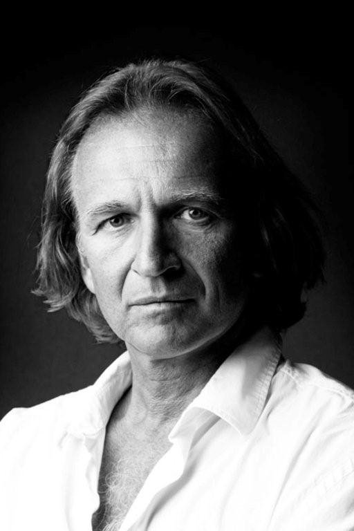 Svetozar Cvetković backdrop