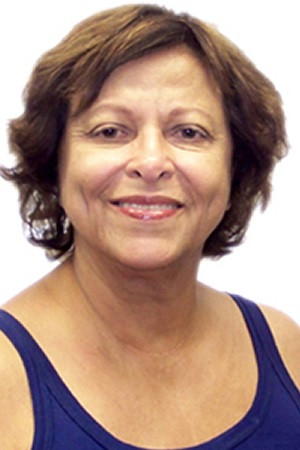 Tetê Moraes backdrop