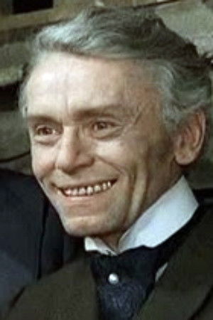 Christoph Beyertt backdrop