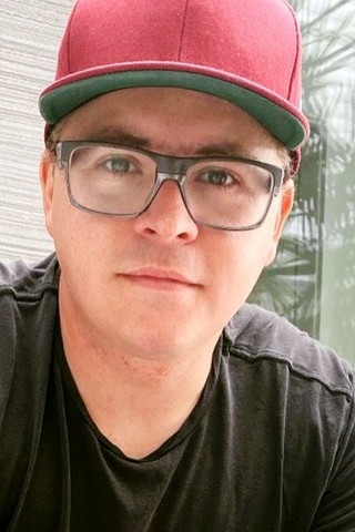 Gustav Schäfer backdrop