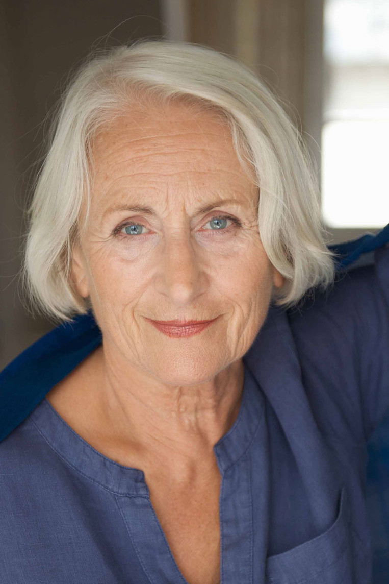 Martine Erhel backdrop