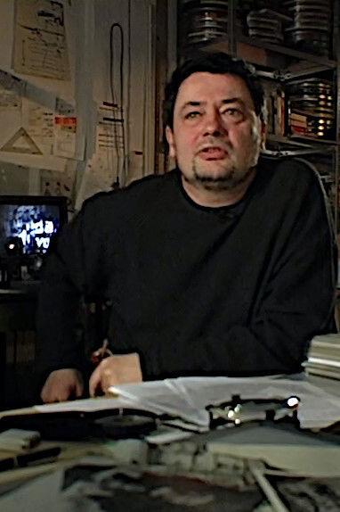 Lutz Dammbeck backdrop