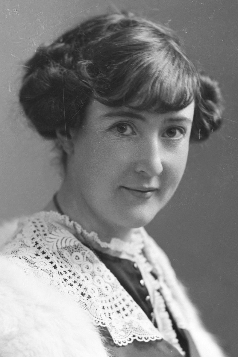 Selma Wiklund af Klercker backdrop