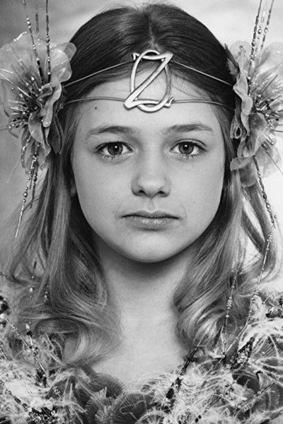 Emma Ridley backdrop