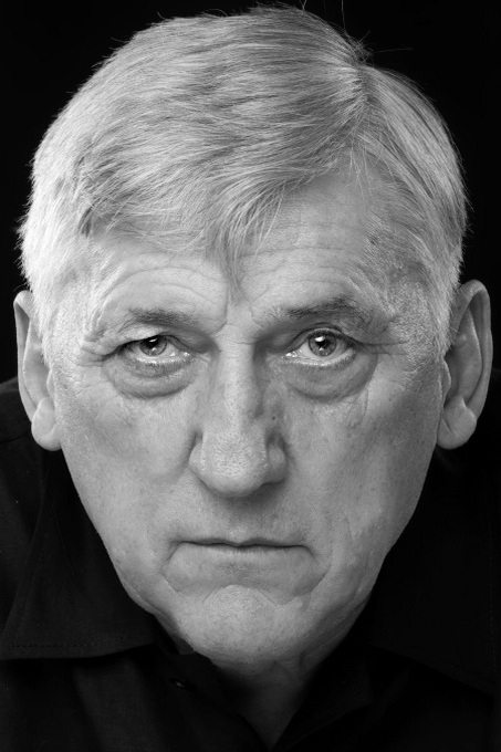 Waldemar Czyszak backdrop