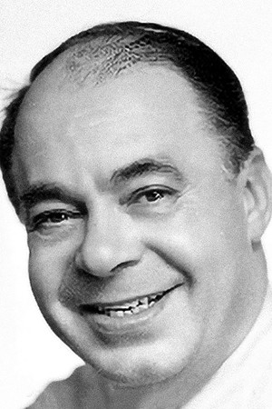 Emílio Correia backdrop