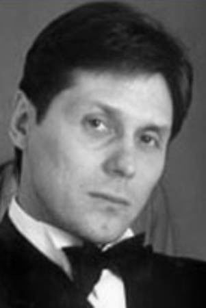 Gediminas Taranda backdrop