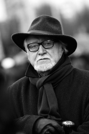 Janis Streics backdrop