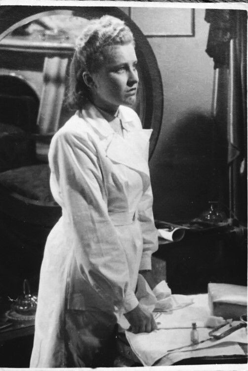 Elvīra Baldiņa backdrop