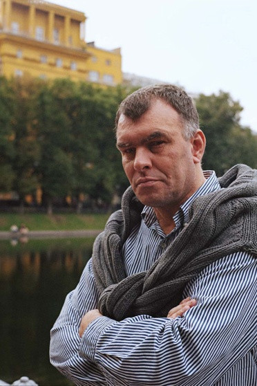 Sergey Miroshnichenko backdrop