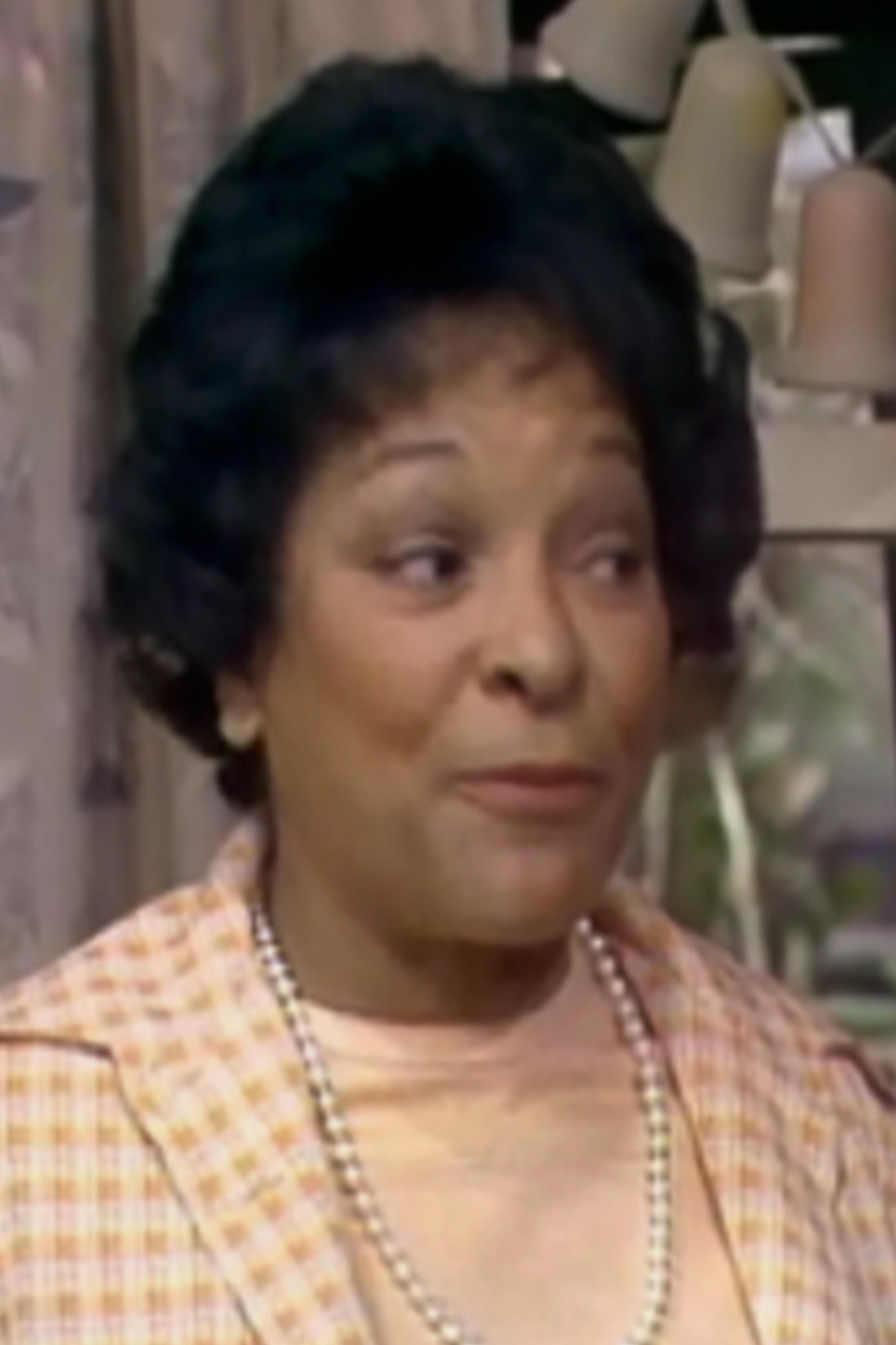 Royce Wallace backdrop