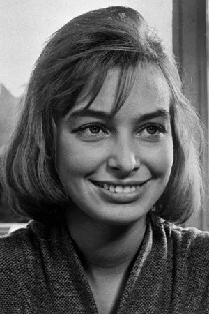 Niele Vikiraite backdrop