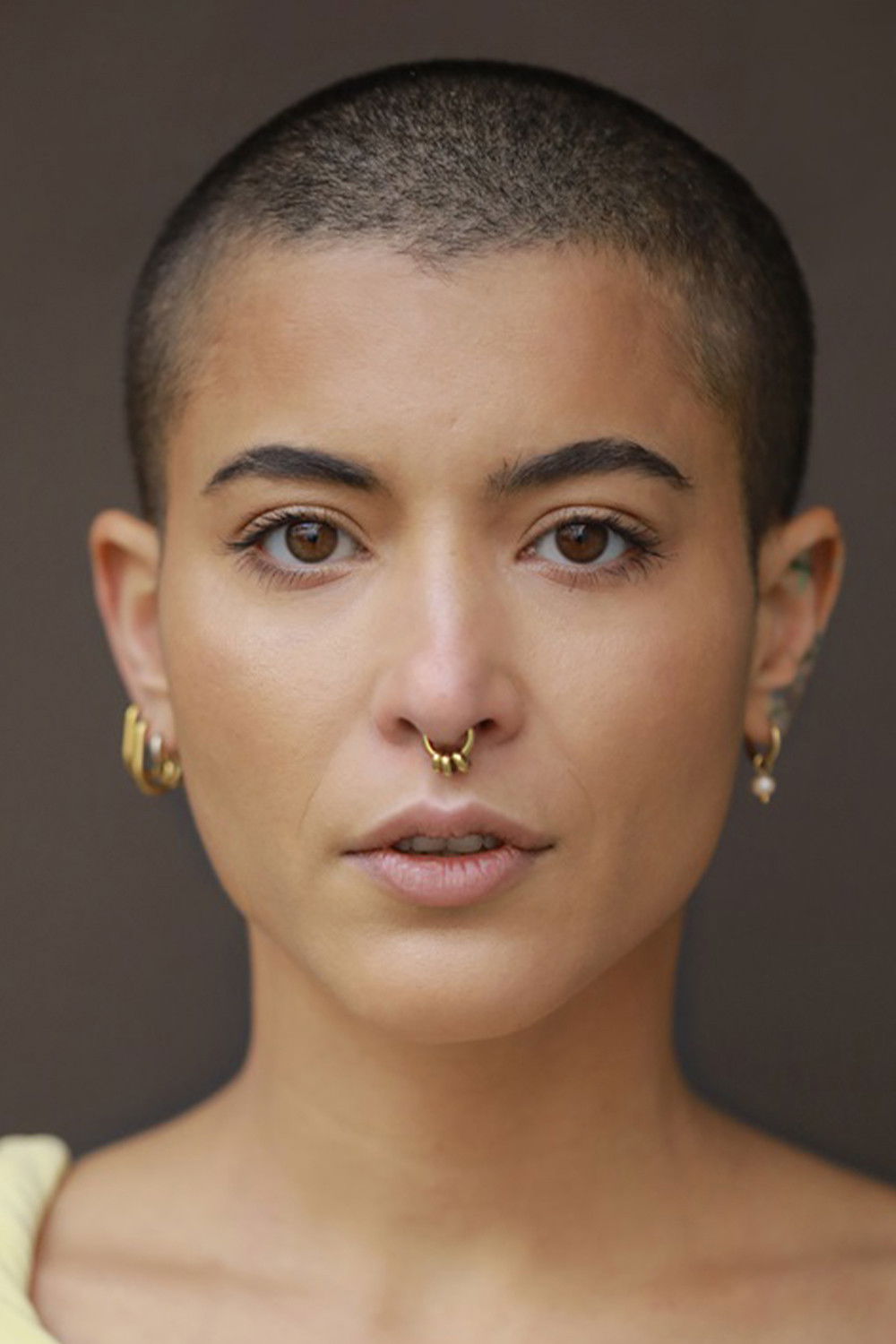 Almaz Papatakis backdrop