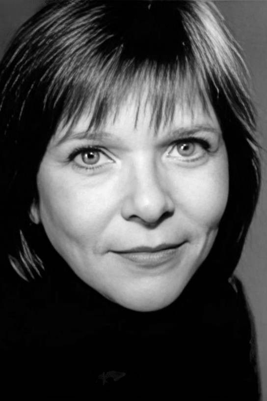 Anne-Marie Provencher backdrop