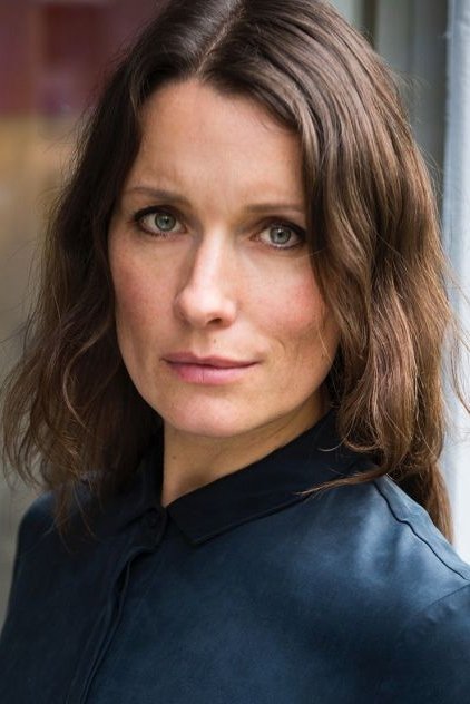 Kathrin Kühnel backdrop