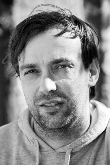 Jānis Amanis backdrop