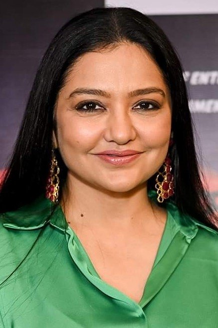 June Maliah backdrop