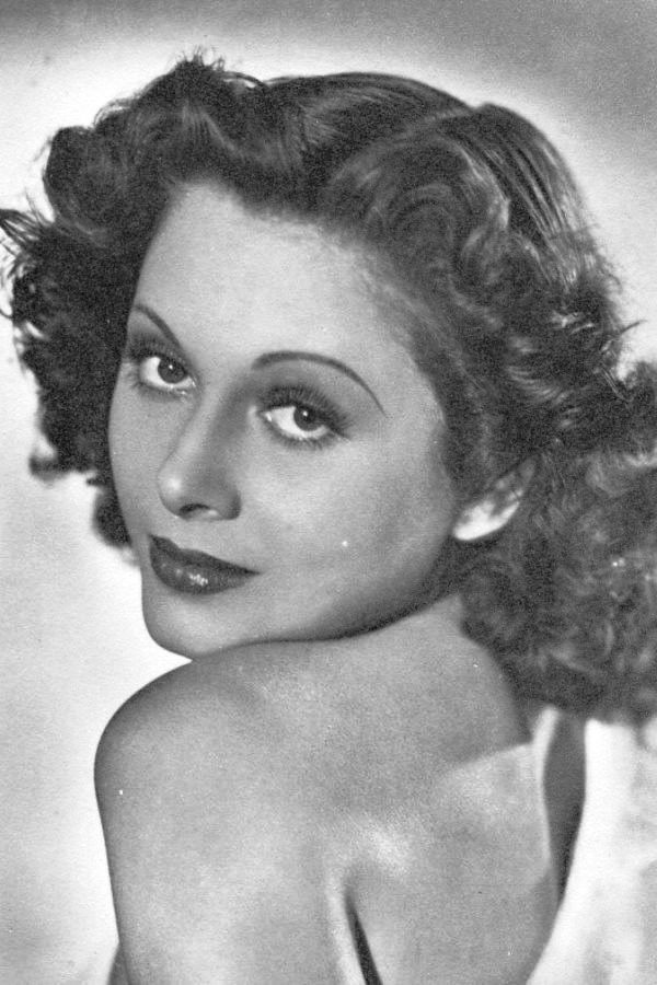 Hertha Feiler backdrop