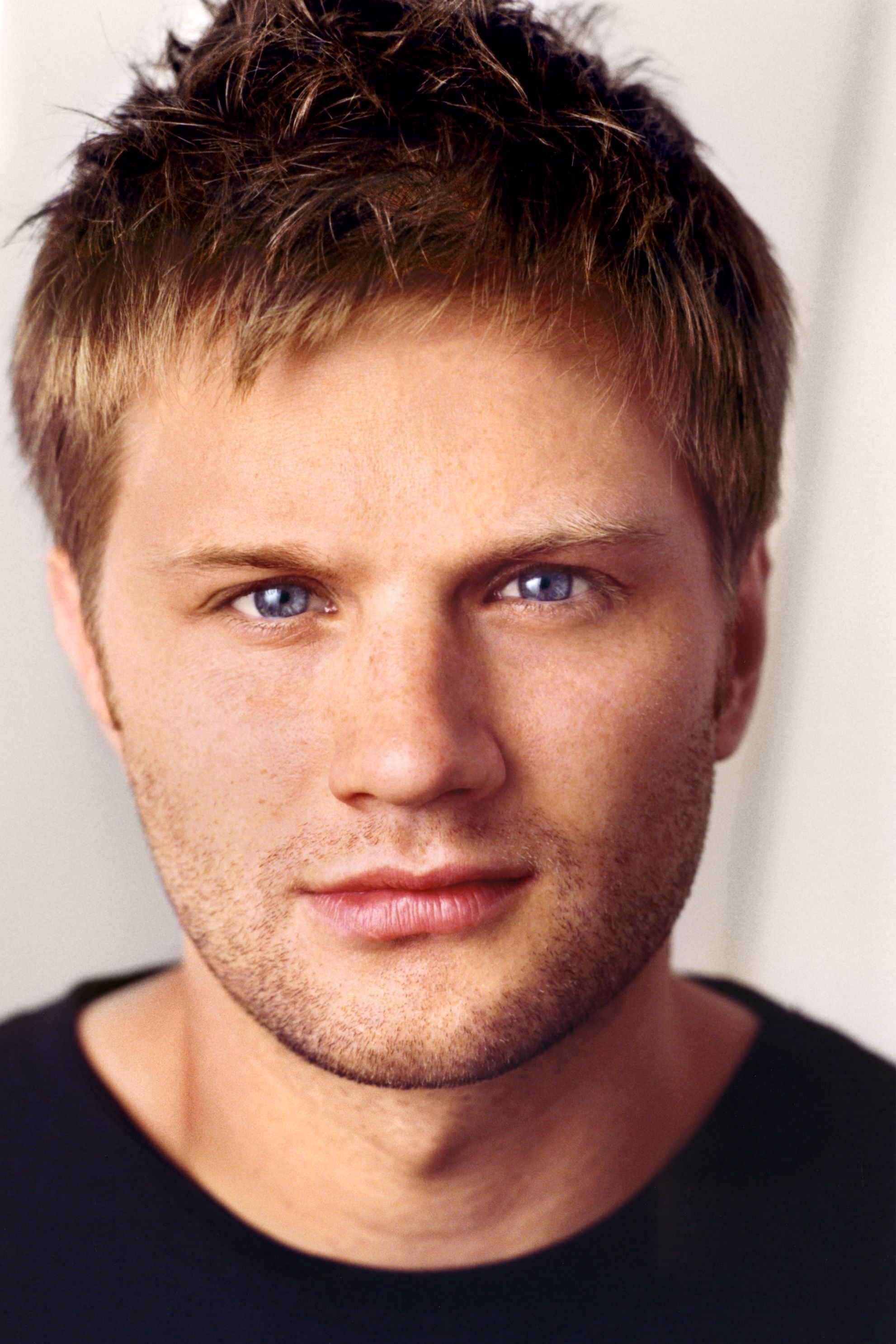 Majkell Oberholczer backdrop