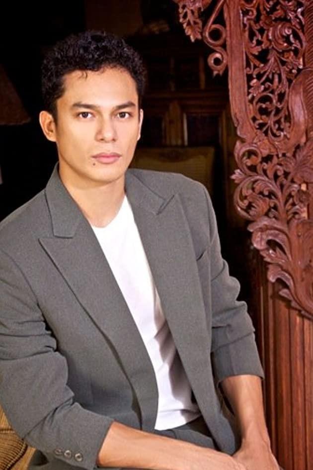 Rocky Salumbides backdrop