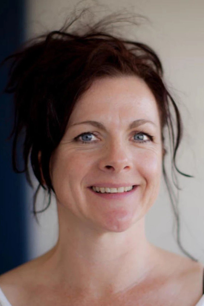 Maggie Miles backdrop