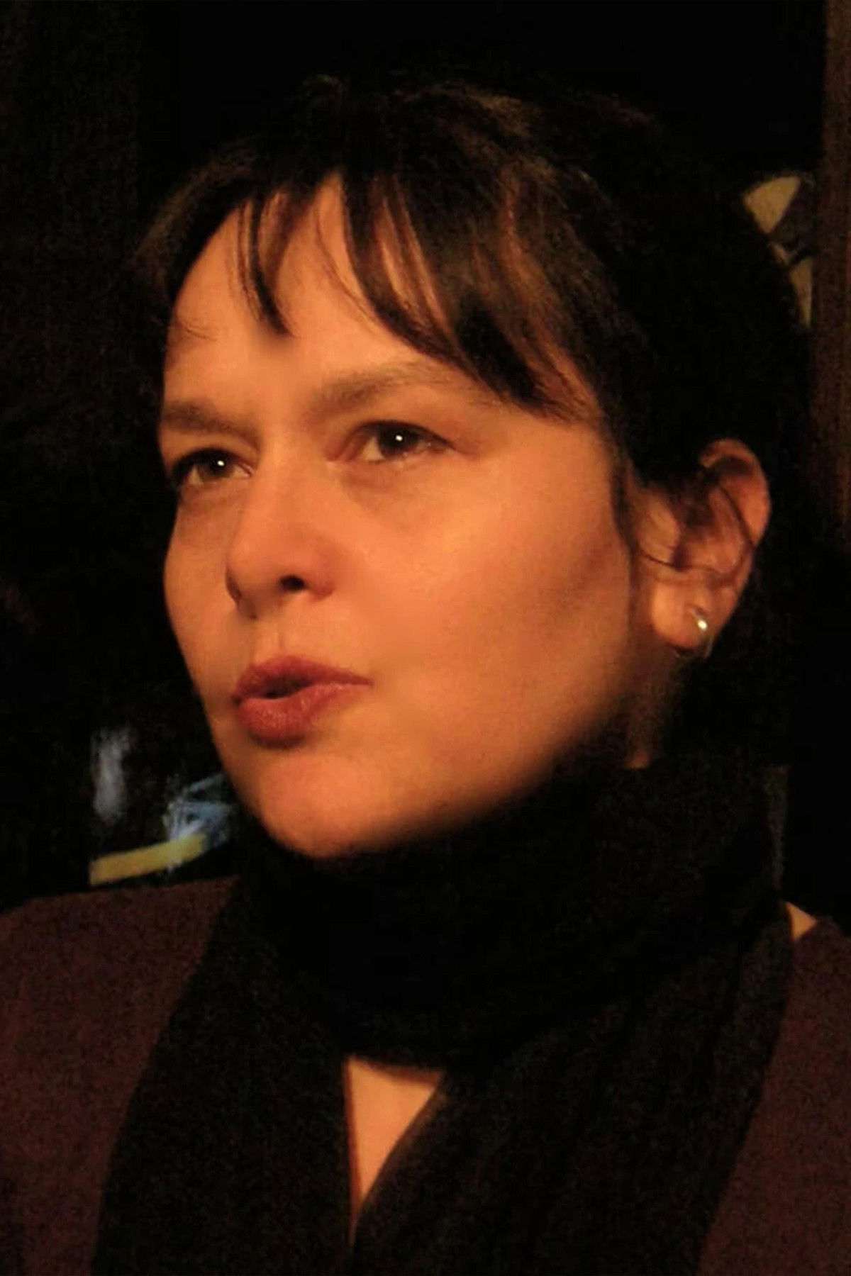 Ülkü Akbaba backdrop