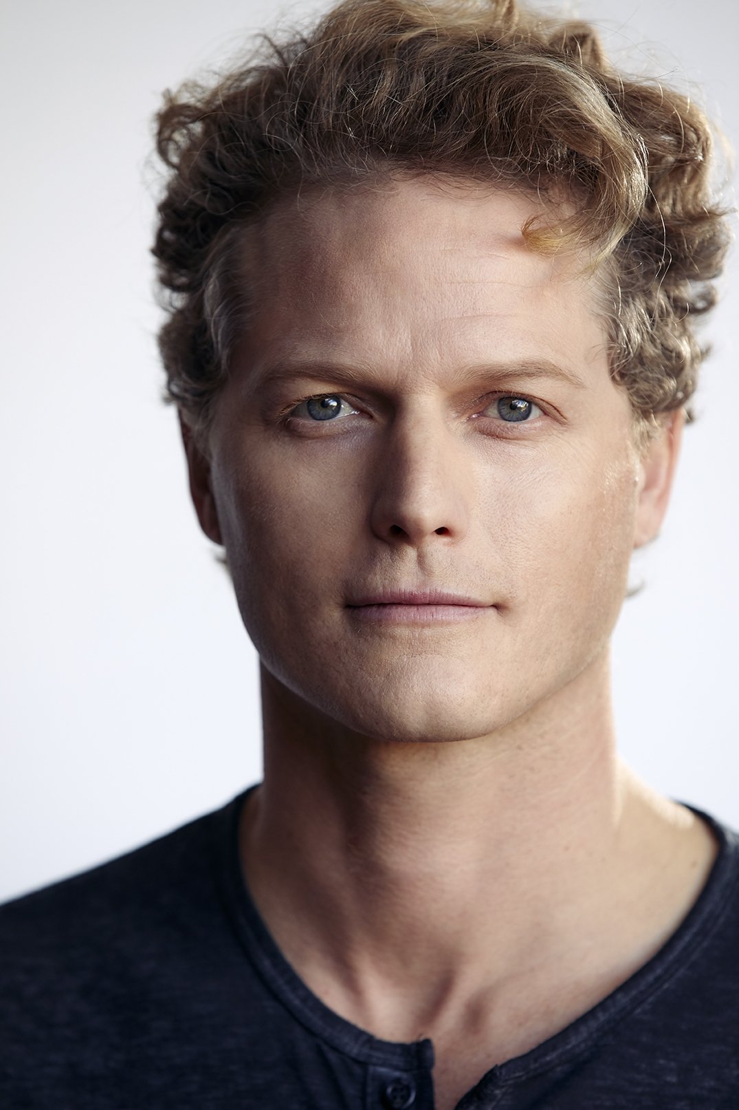 Dash Pomerantz backdrop