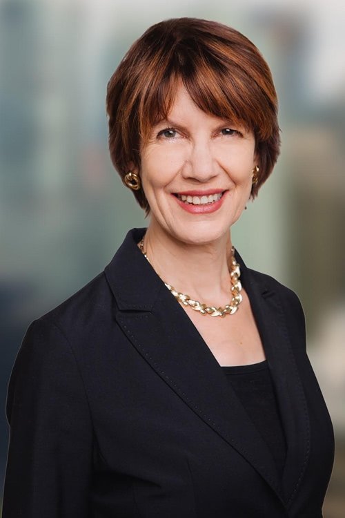 Maggie Huculak backdrop