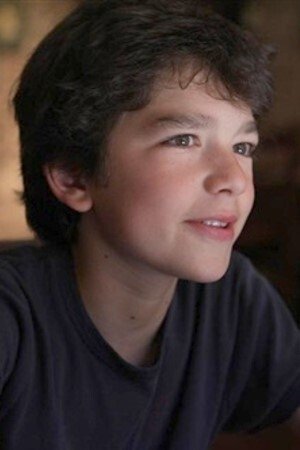 Amir Ben Abdelmoumen backdrop