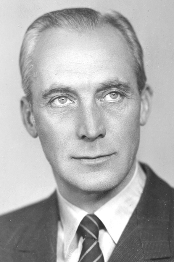 Harald Schwenzen backdrop