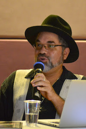 Fabrizio Prada backdrop