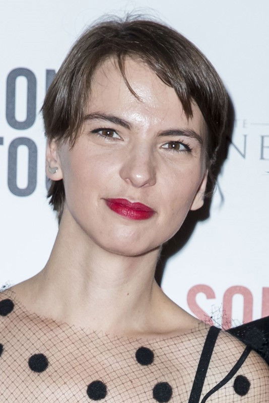 Keren Berger backdrop