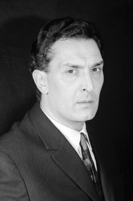 Rogério Paulo backdrop