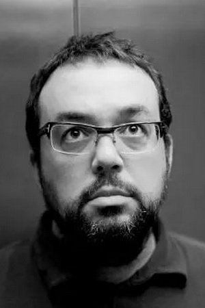 Gabe Ibáñez backdrop