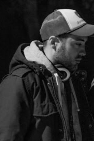 Pablo Silva González backdrop