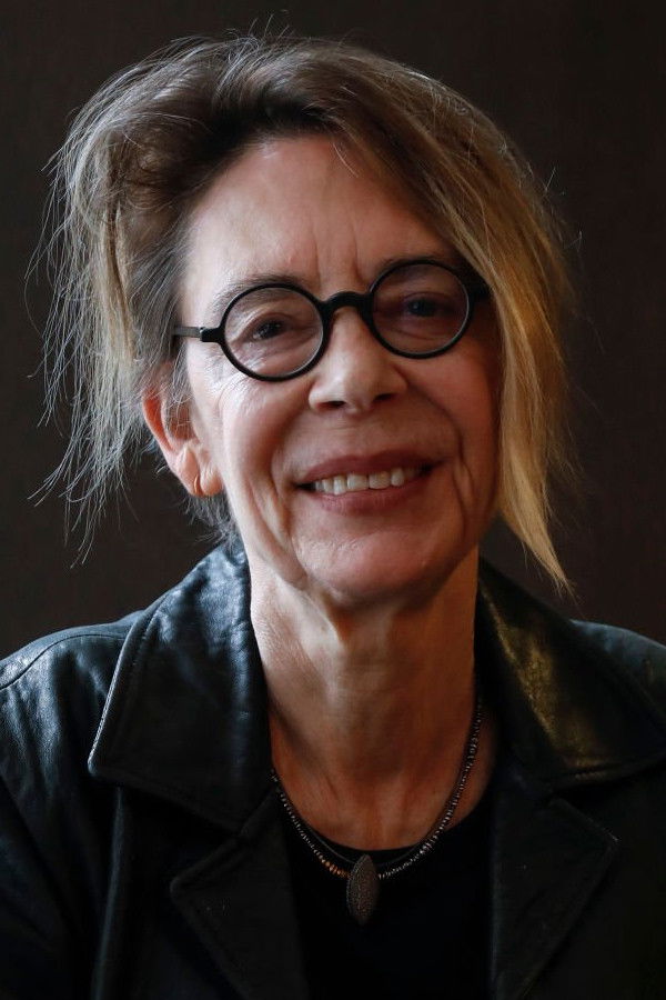 Juliet Bashore backdrop